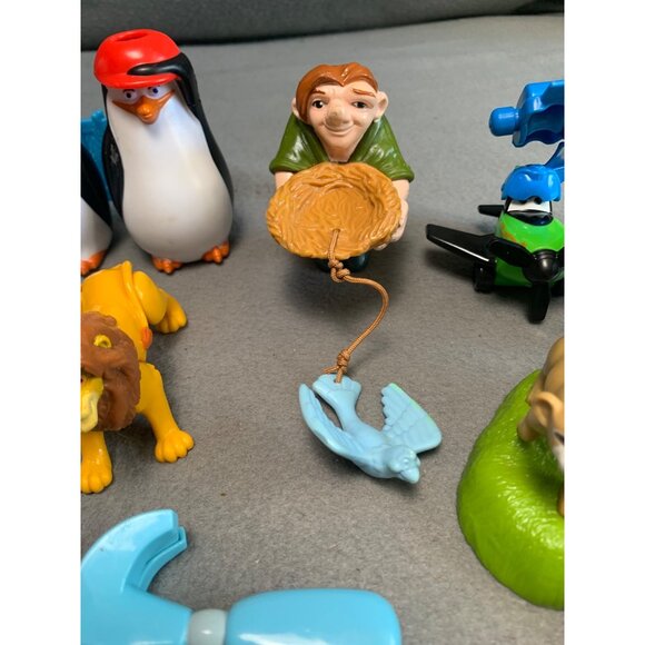 14 Mixed Disney & DreamWorks Frozen Lion King Kids Meal Figurine Set - Picture 8 of 13